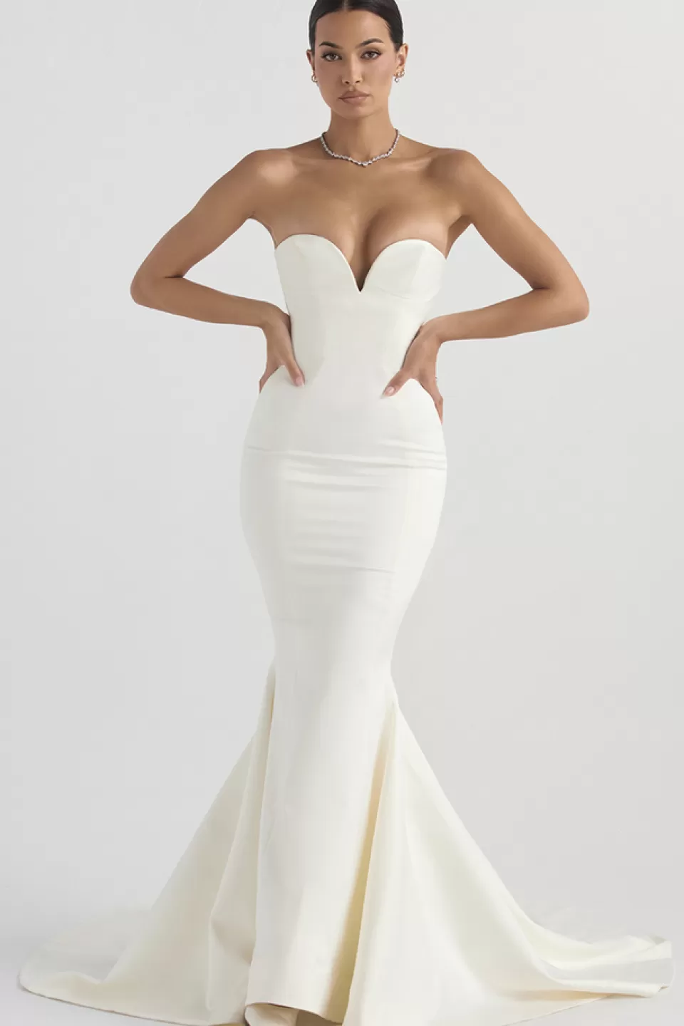 House of CB 'Giselle' Ivory Satin Strapless Bridal Gown Hot